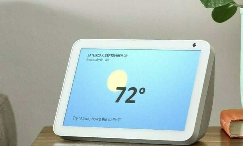 White Amazon Echo Show 8 Alexa HD Video Stereo Quality Audio Works with RING
