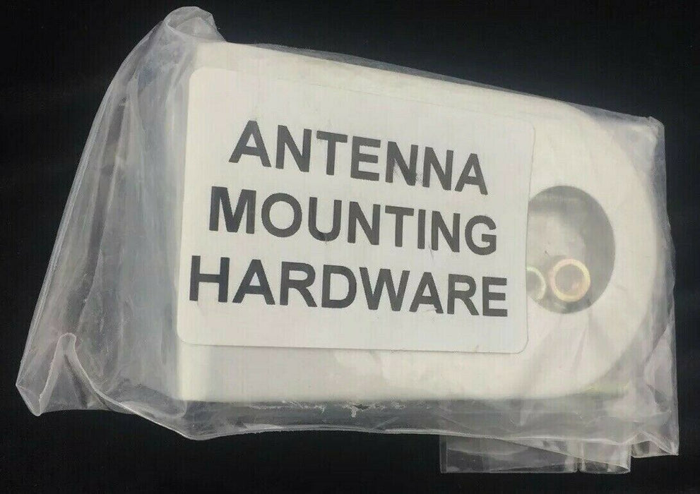 Panasonic CCAH32ST03 GPS L1 Antenna w/ Motorolla MNT62312B1 Mounting Hardware